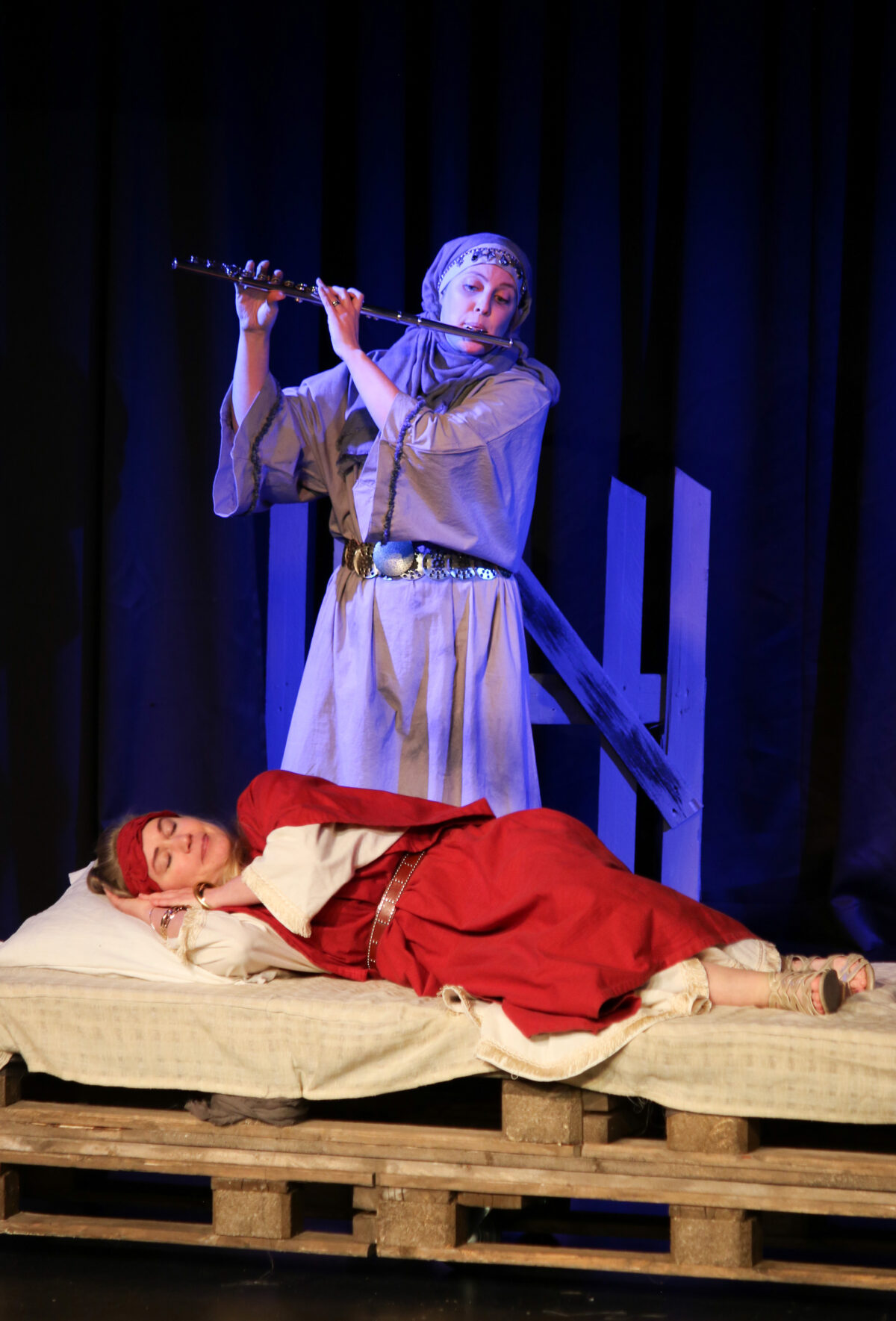 Teatterireissu näytelmään Teatterimatka